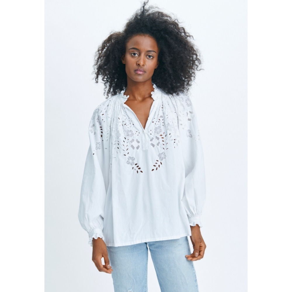 Anthropologie Love the Label Ruffle V-Neck Eyelet Maeve Top White Peasant Henley